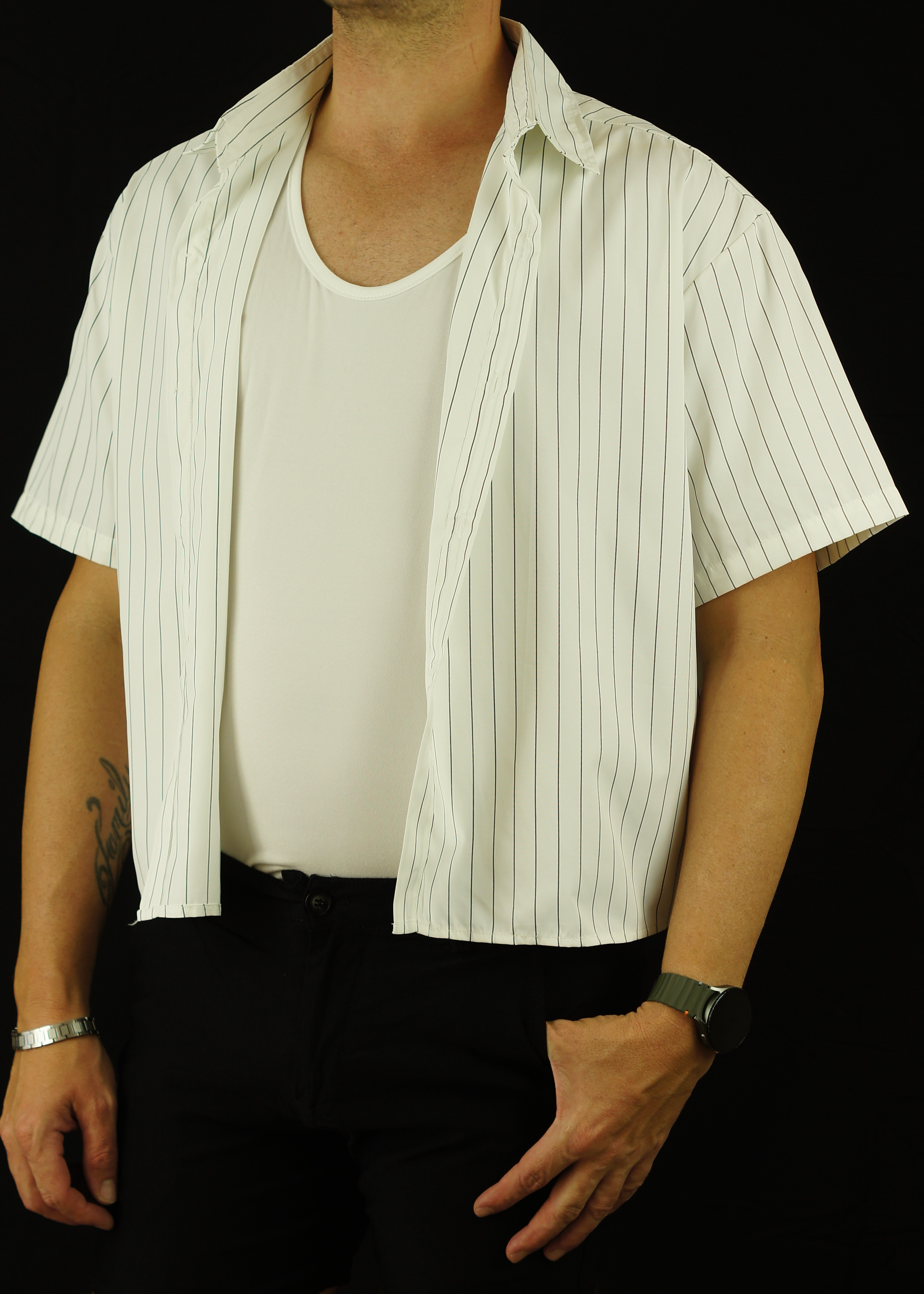 STRIPED BUTTON UP