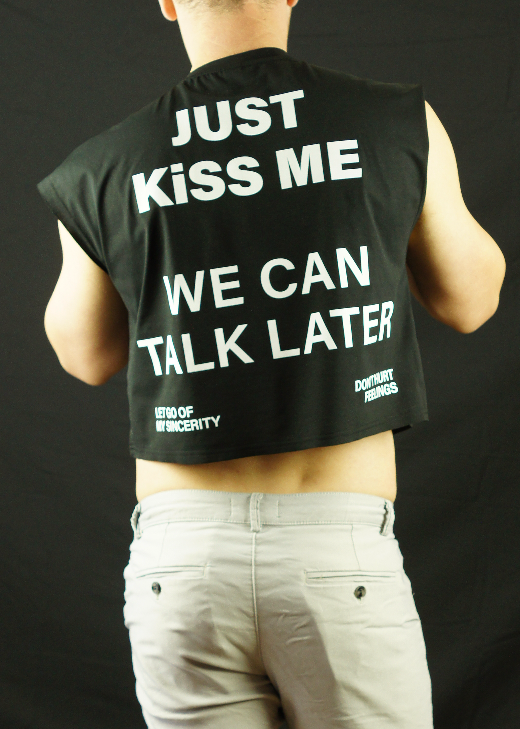 KISS ME TANK (WHITE)