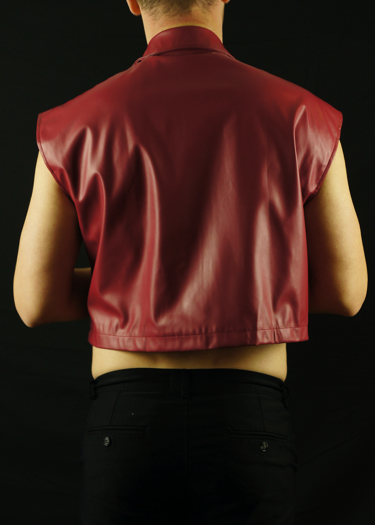 PLEATHER VEST (RED)