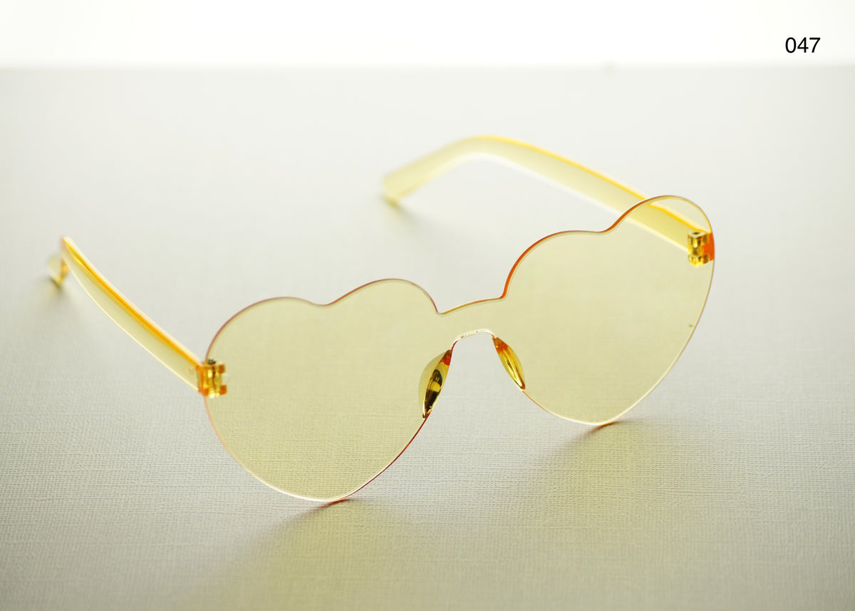 HEART SHAPE GLASSES (MULTIPLE COLOURS)
