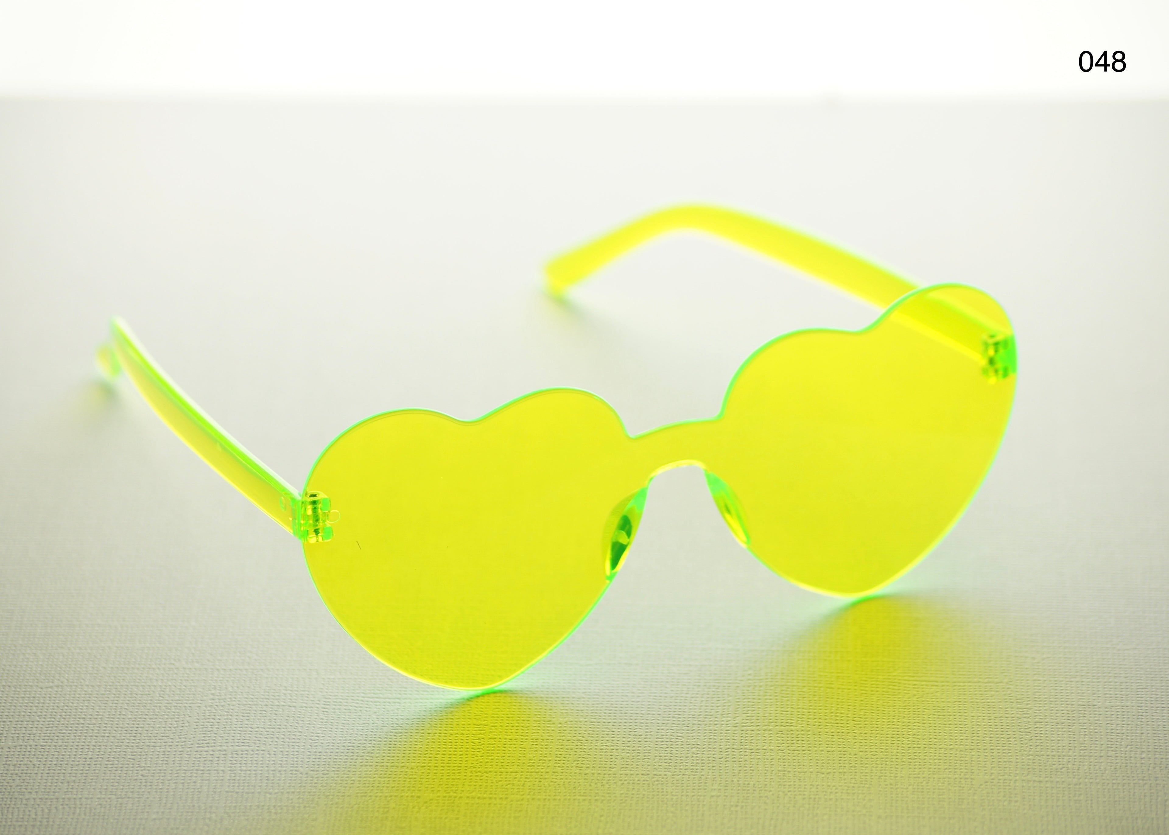 HEART SHAPE GLASSES (MULTIPLE COLOURS)