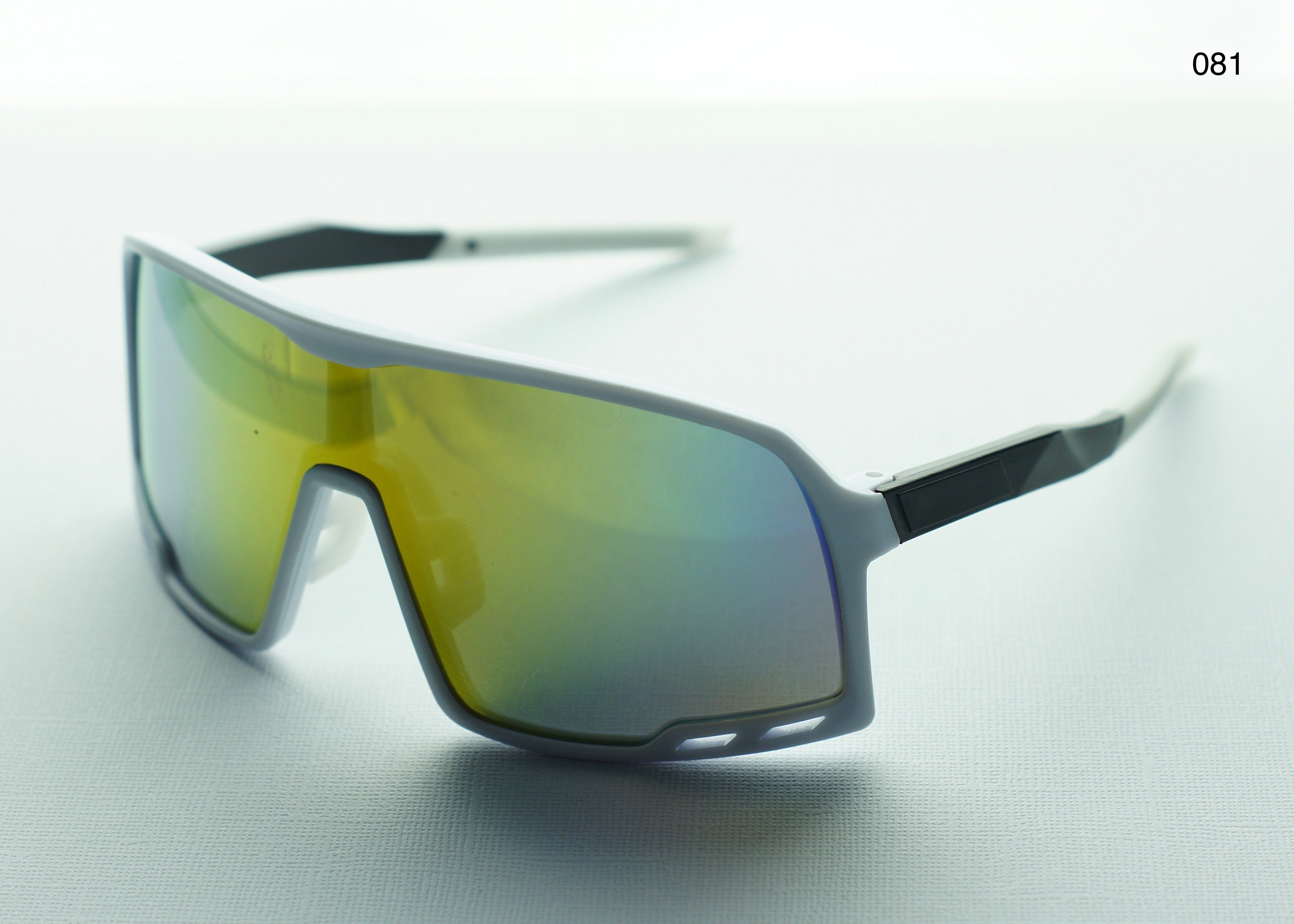 SPORT SUNGLASSES