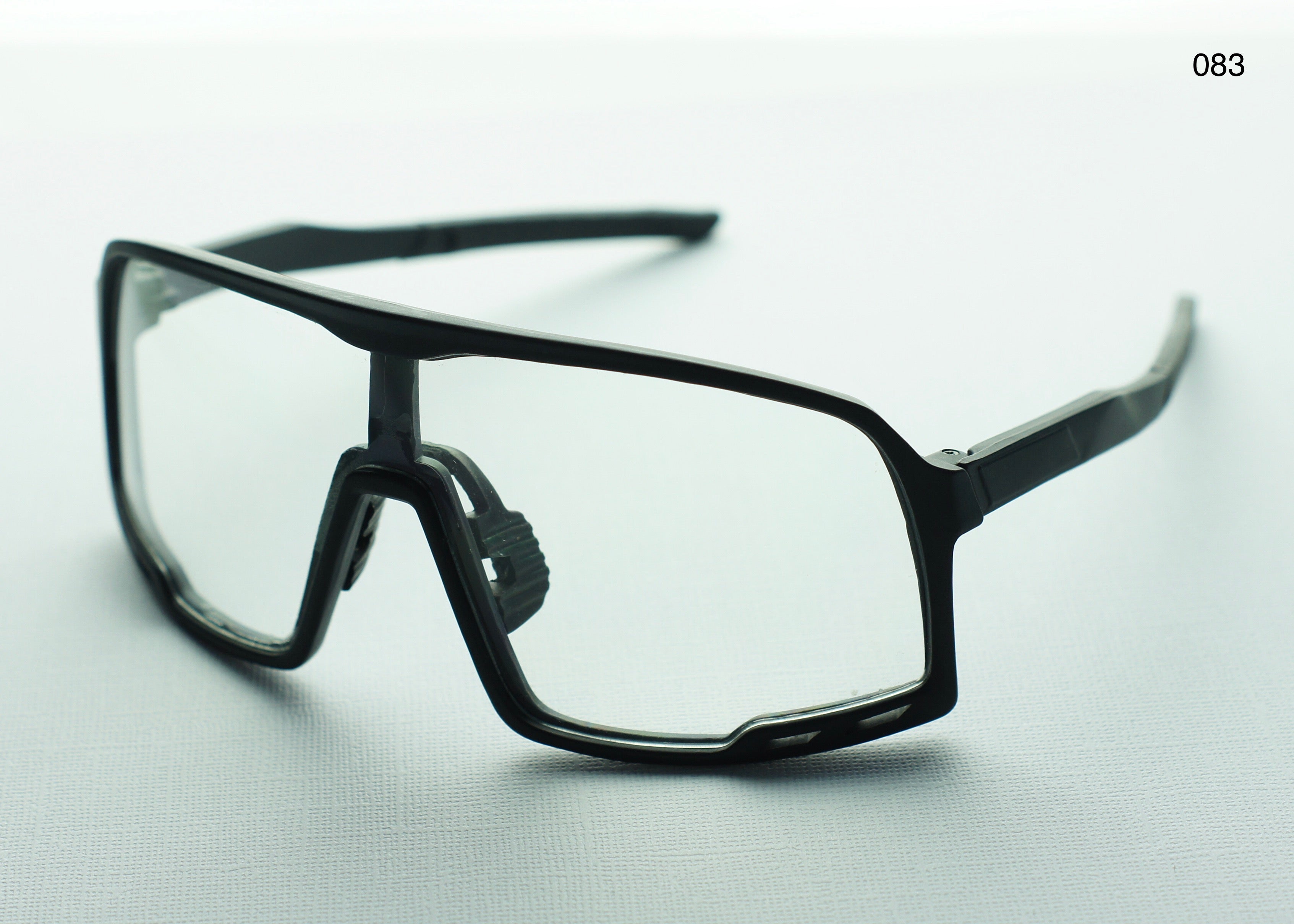 SPORT SUNGLASSES